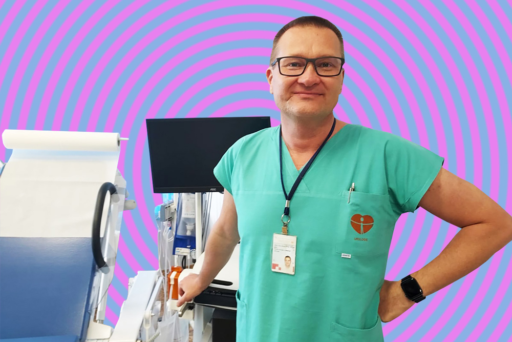 MUDr. Marek Broul, Ph.D., FECSM je sexuolog a přední český urolog specializující se především na robotickou chirurgii.