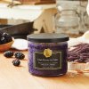 Vonná svíčka Village Candle Dark Berries & Cedar  tmavé bobule a cedr, 396 g